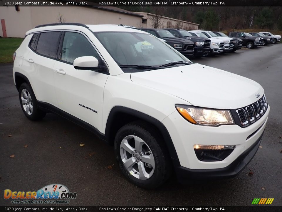 2020 Jeep Compass Latitude 4x4 White / Black Photo #7