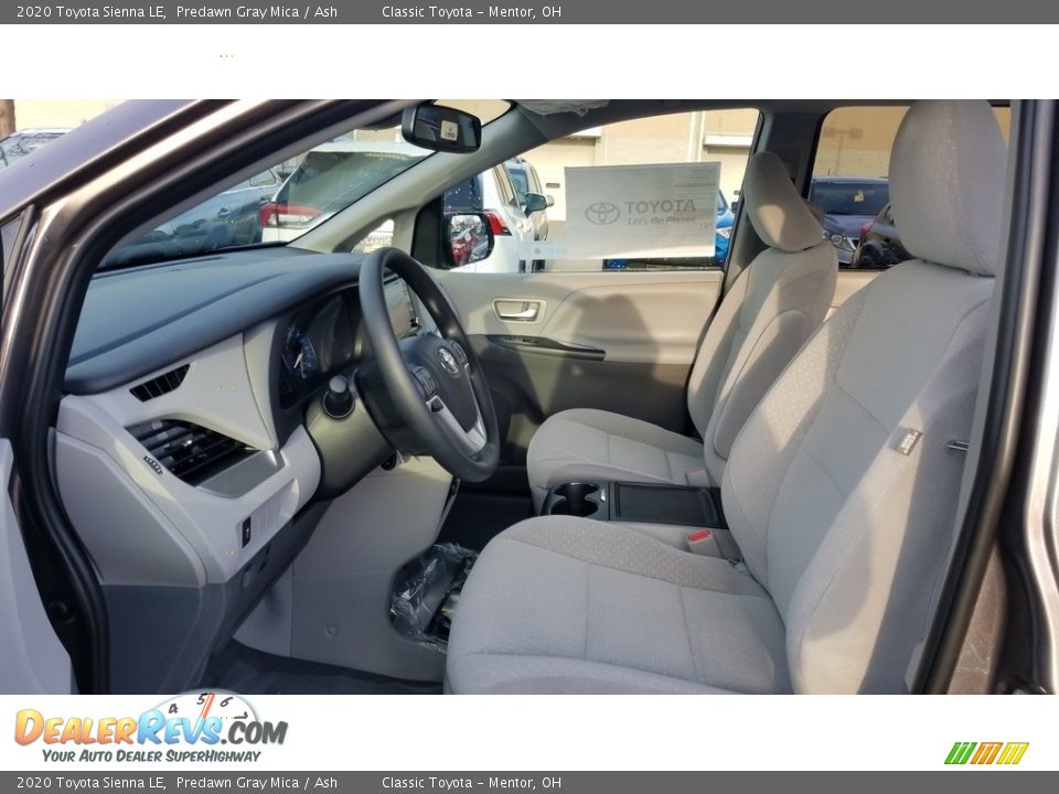 2020 Toyota Sienna LE Predawn Gray Mica / Ash Photo #2
