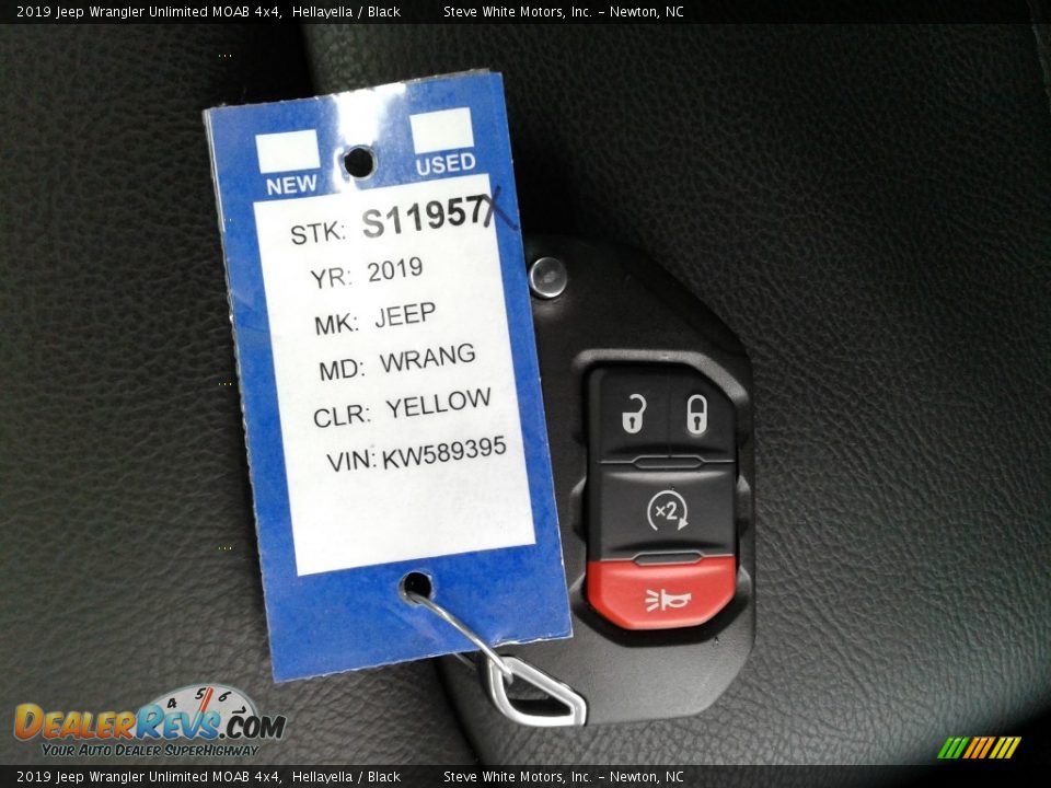 Keys of 2019 Jeep Wrangler Unlimited MOAB 4x4 Photo #31