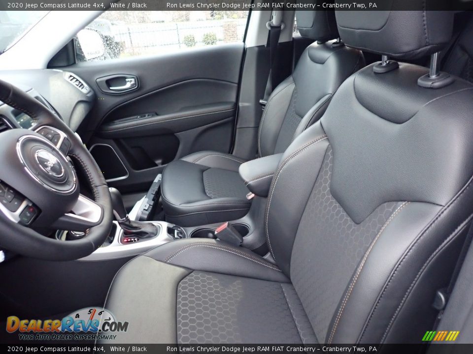 2020 Jeep Compass Latitude 4x4 White / Black Photo #14