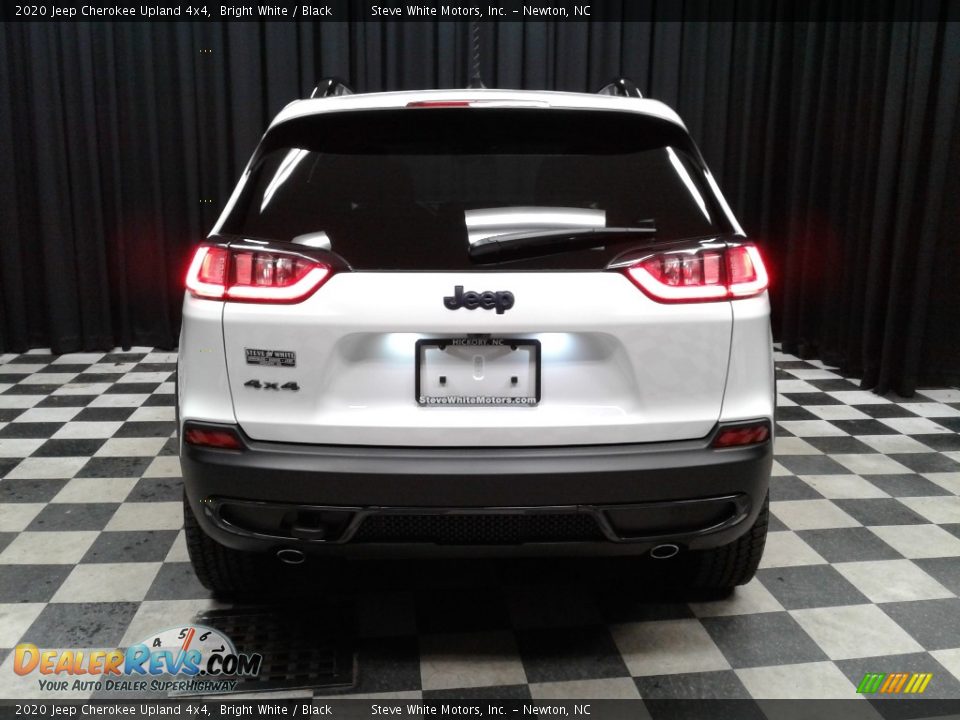 2020 Jeep Cherokee Upland 4x4 Bright White / Black Photo #7