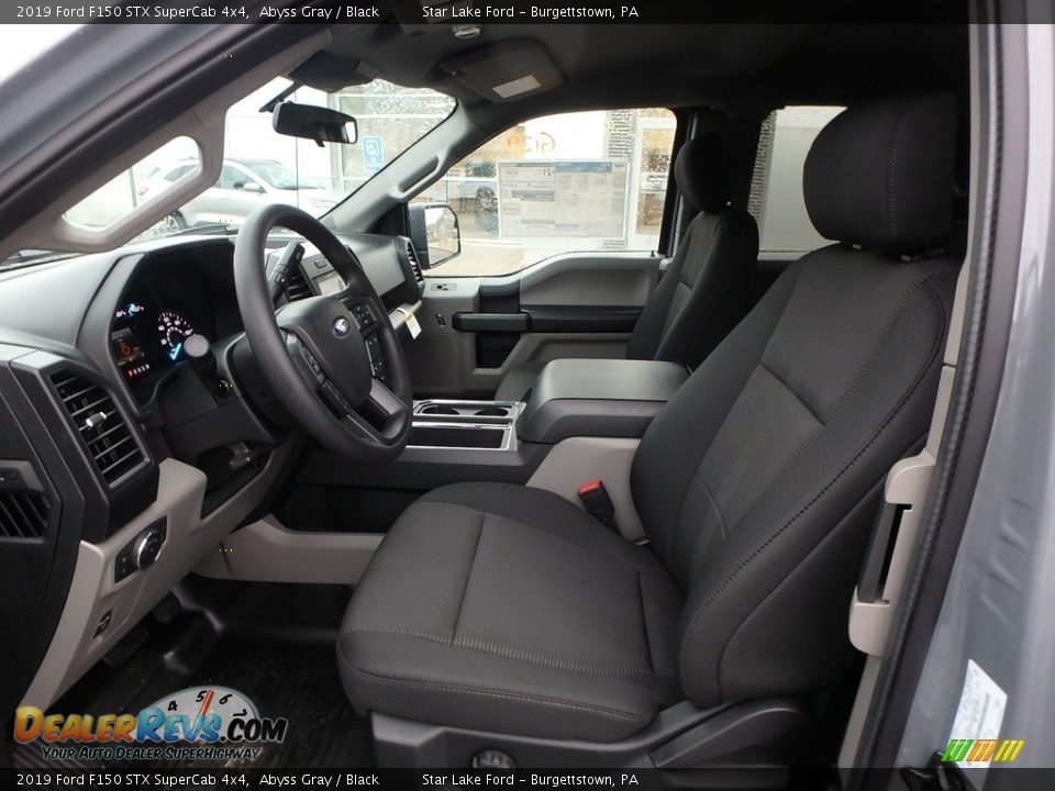 Front Seat of 2019 Ford F150 STX SuperCab 4x4 Photo #13