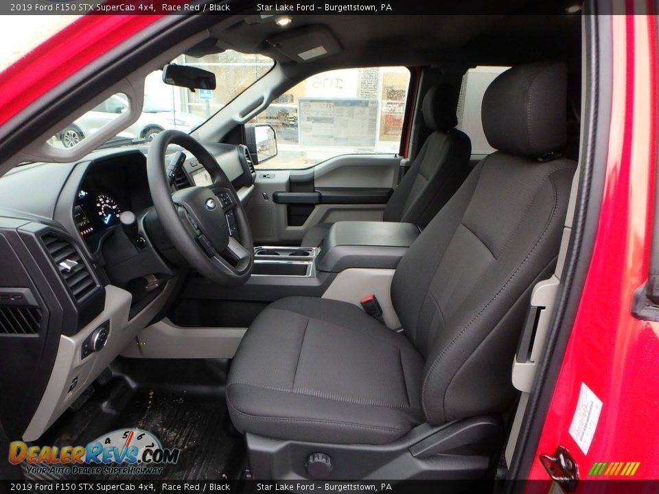 Black Interior - 2019 Ford F150 STX SuperCab 4x4 Photo #12