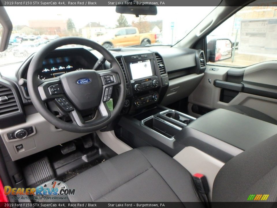 Black Interior - 2019 Ford F150 STX SuperCab 4x4 Photo #14