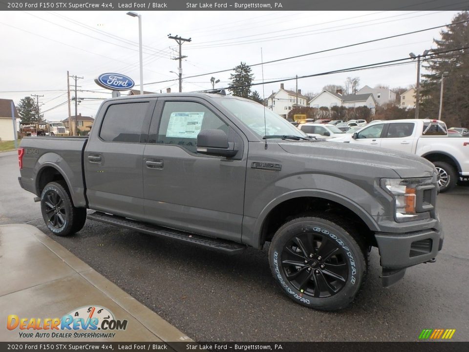 Front 3/4 View of 2020 Ford F150 STX SuperCrew 4x4 Photo #3