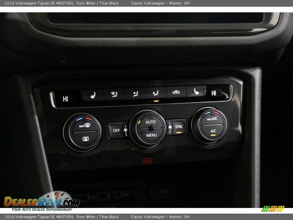 2019 Volkswagen Tiguan SE 4MOTION Pure White / Titan Black Photo #11