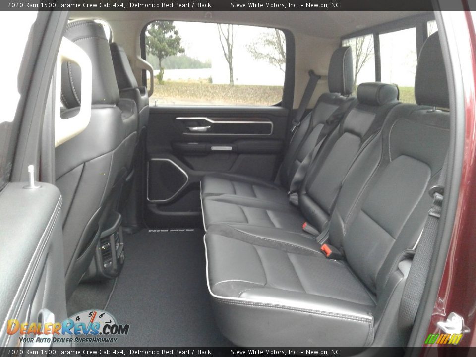 2020 Ram 1500 Laramie Crew Cab 4x4 Delmonico Red Pearl / Black Photo #11