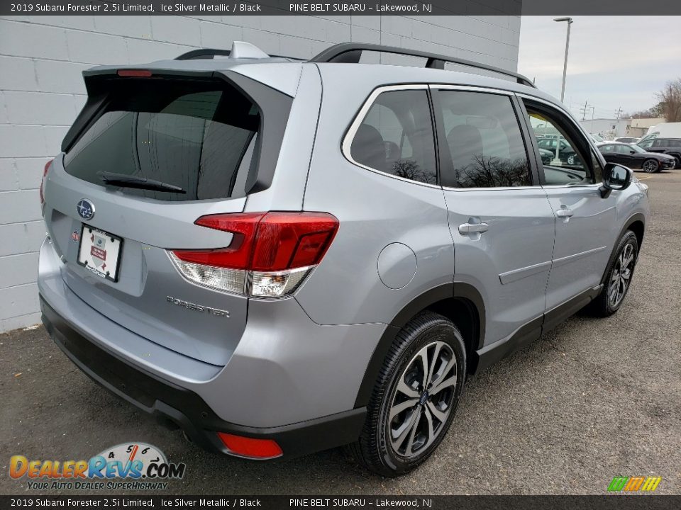 2019 Subaru Forester 2.5i Limited Ice Silver Metallic / Black Photo #18