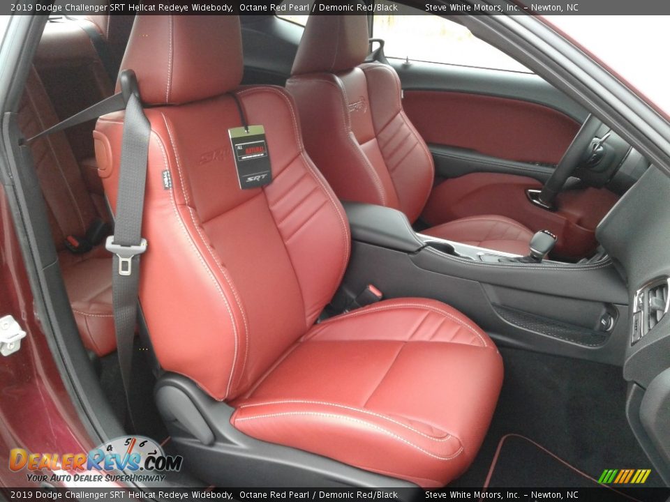 Front Seat of 2019 Dodge Challenger SRT Hellcat Redeye Widebody Photo #14