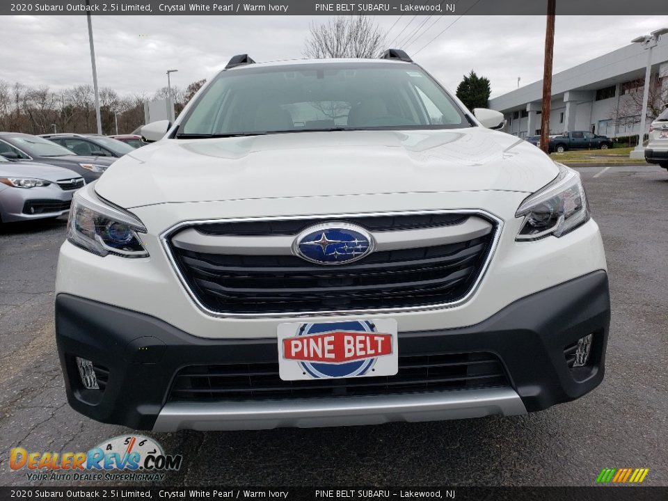 2020 Subaru Outback 2.5i Limited Crystal White Pearl / Warm Ivory Photo #2