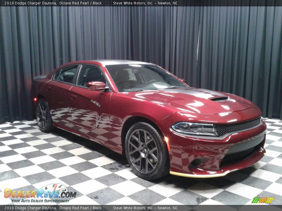 2019 Dodge Charger Daytona Octane Red Pearl / Black Photo #4