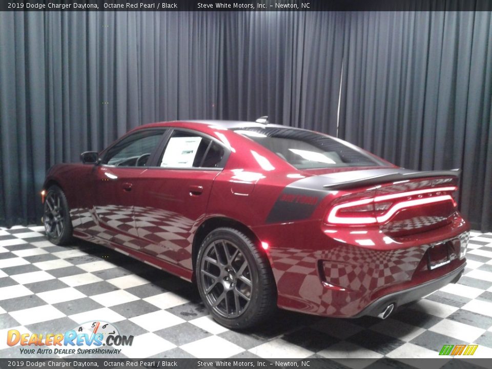 2019 Dodge Charger Daytona Octane Red Pearl / Black Photo #8