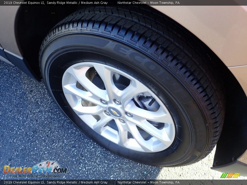 2019 Chevrolet Equinox LS Sandy Ridge Metallic / Medium Ash Gray Photo #10