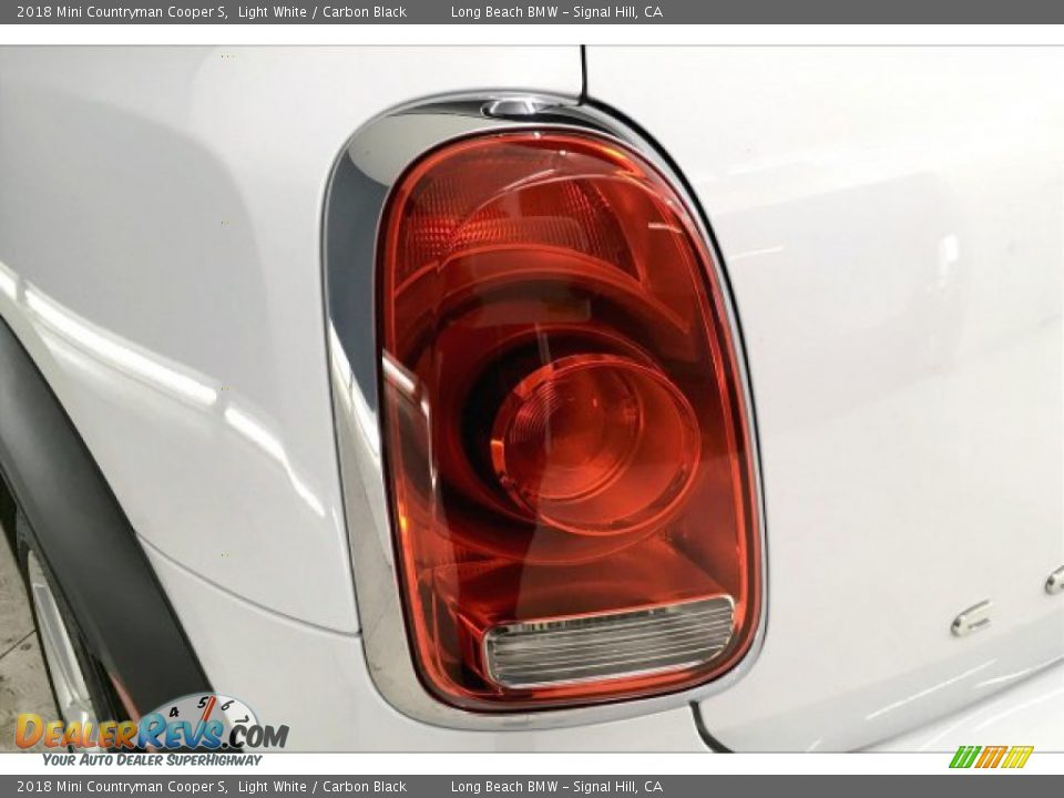 2018 Mini Countryman Cooper S Light White / Carbon Black Photo #22