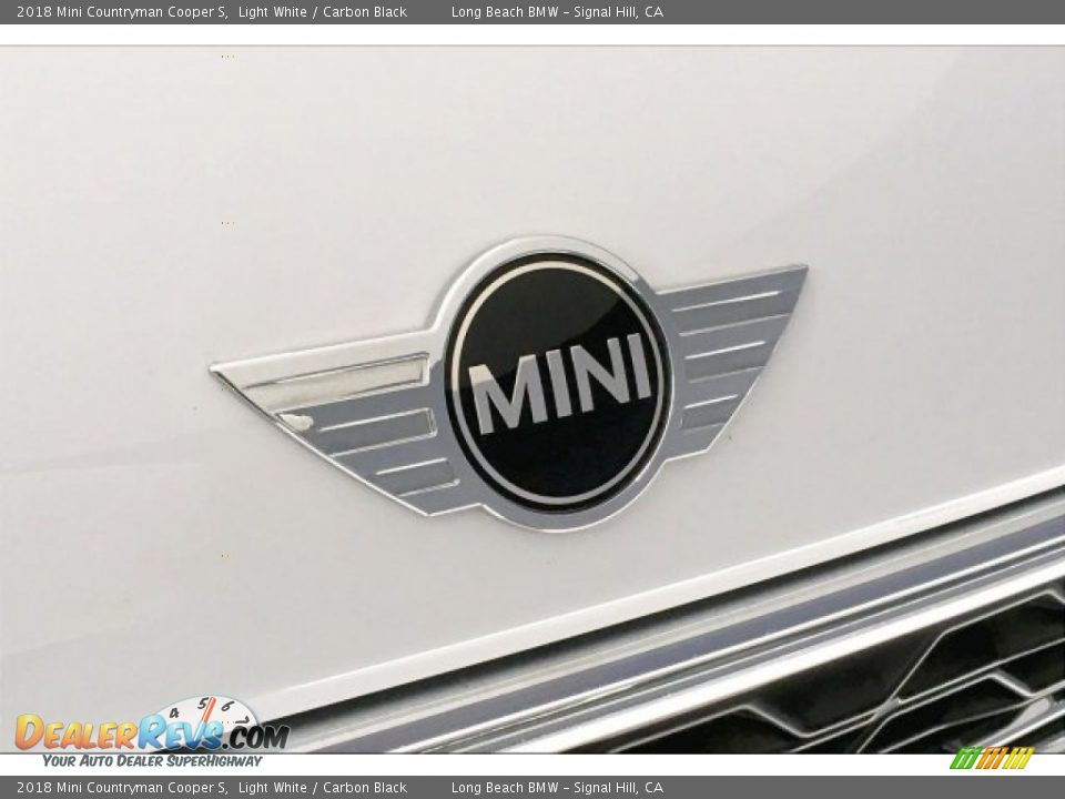 2018 Mini Countryman Cooper S Light White / Carbon Black Photo #29