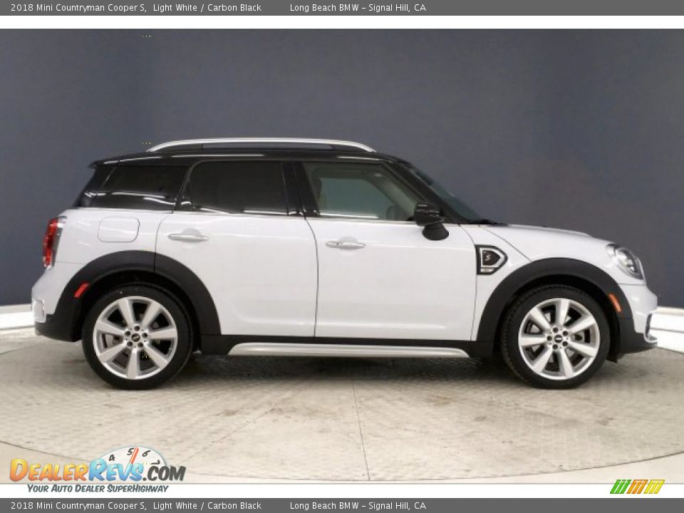 Light White 2018 Mini Countryman Cooper S Photo #31