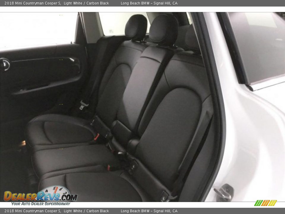 2018 Mini Countryman Cooper S Light White / Carbon Black Photo #33
