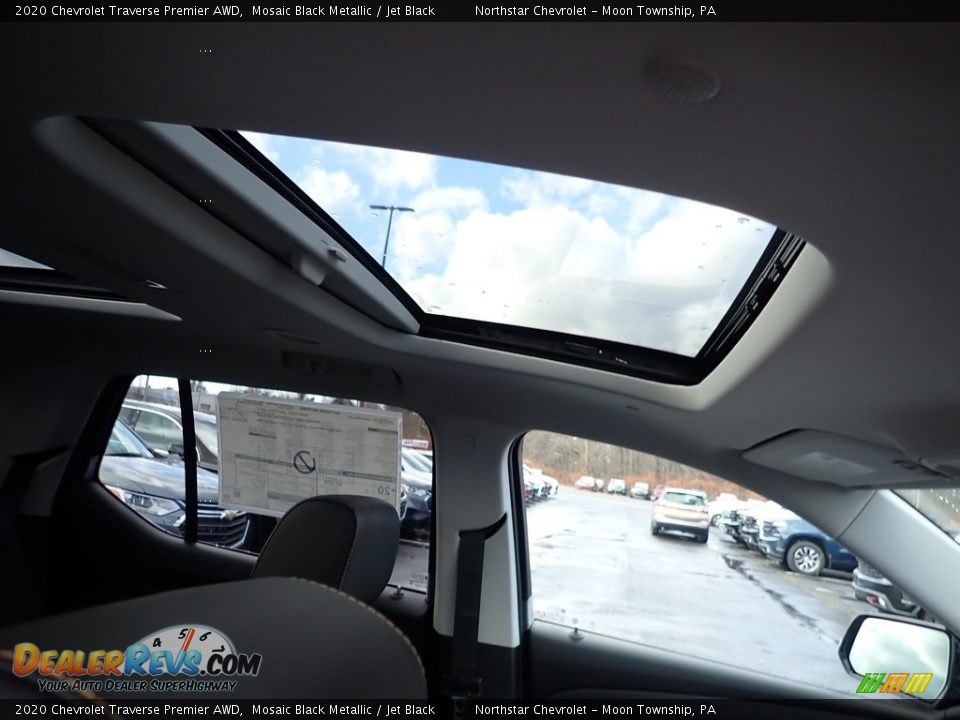 2020 Chevrolet Traverse Premier AWD Mosaic Black Metallic / Jet Black Photo #11