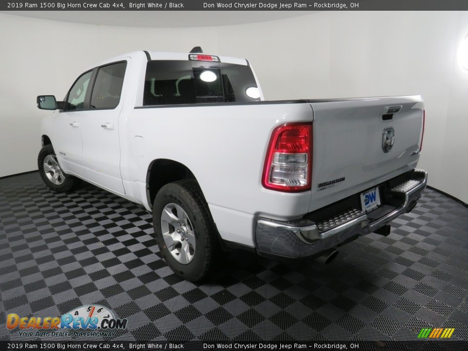 2019 Ram 1500 Big Horn Crew Cab 4x4 Bright White / Black Photo #12