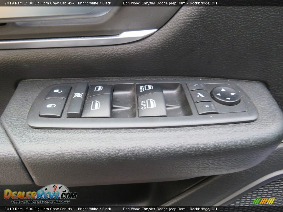 2019 Ram 1500 Big Horn Crew Cab 4x4 Bright White / Black Photo #18