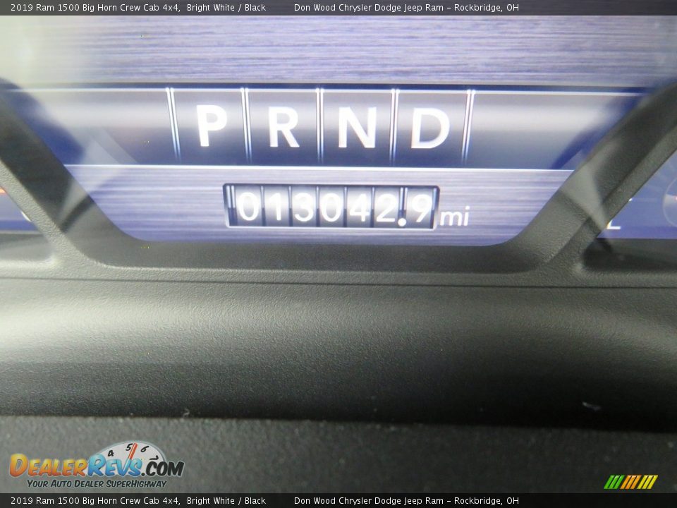 2019 Ram 1500 Big Horn Crew Cab 4x4 Bright White / Black Photo #21