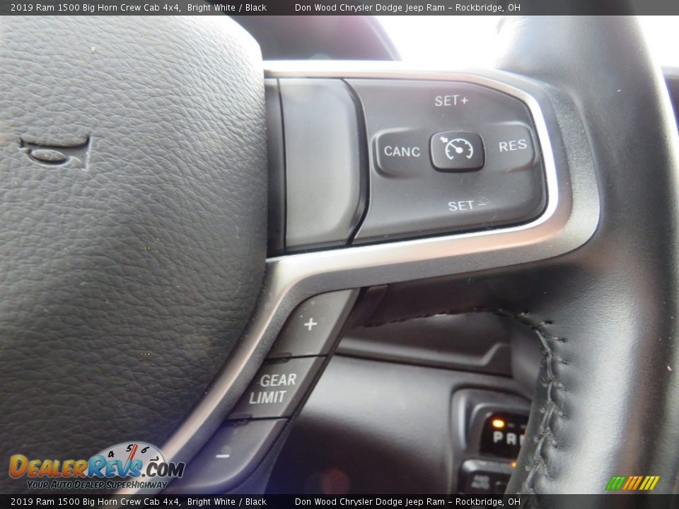 2019 Ram 1500 Big Horn Crew Cab 4x4 Bright White / Black Photo #24