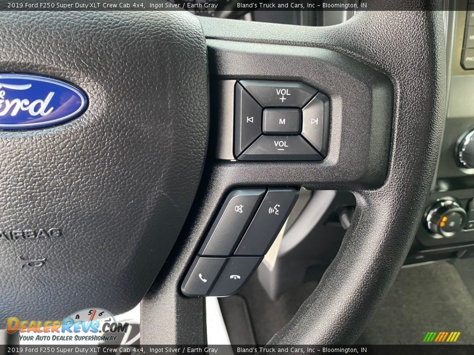 2019 Ford F250 Super Duty XLT Crew Cab 4x4 Ingot Silver / Earth Gray Photo #16