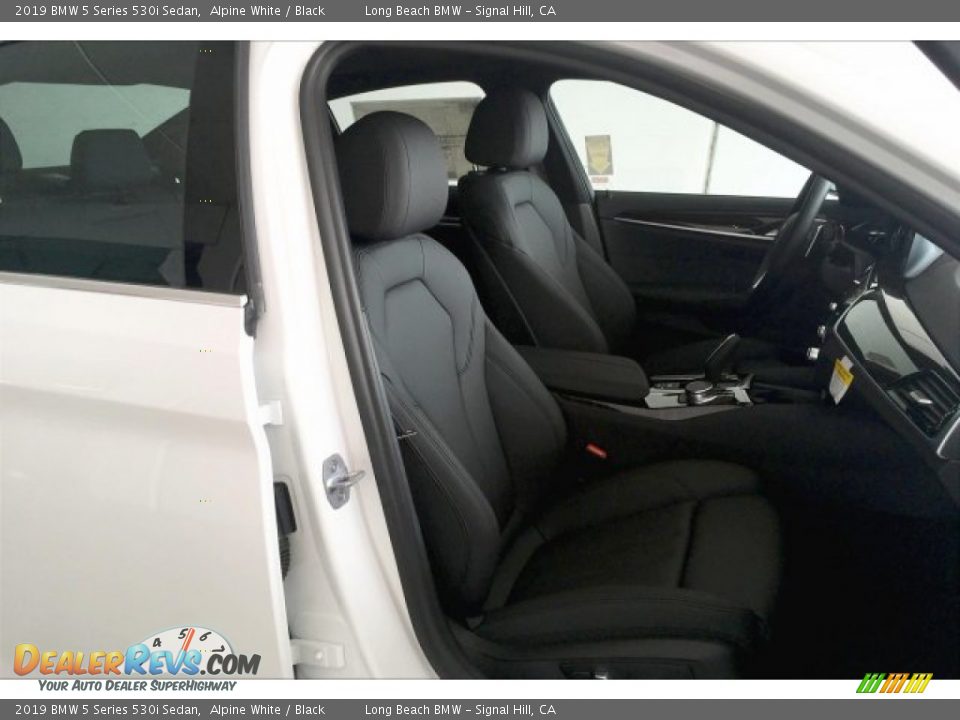 2019 BMW 5 Series 530i Sedan Alpine White / Black Photo #2