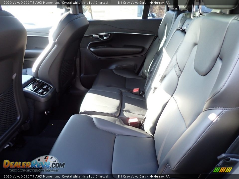 2020 Volvo XC90 T5 AWD Momentum Crystal White Metallic / Charcoal Photo #8