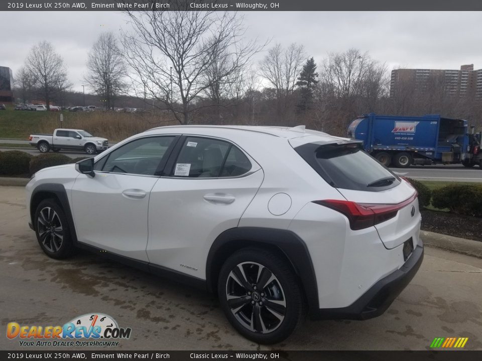 2019 Lexus UX 250h AWD Eminent White Pearl / Birch Photo #4