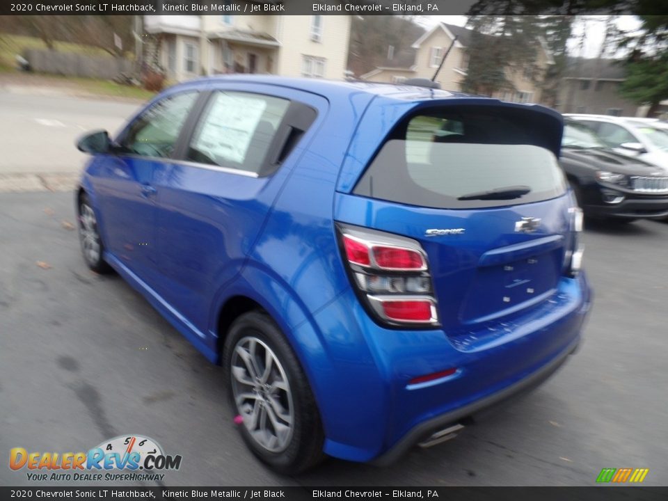 2020 Chevrolet Sonic LT Hatchback Kinetic Blue Metallic / Jet Black Photo #9