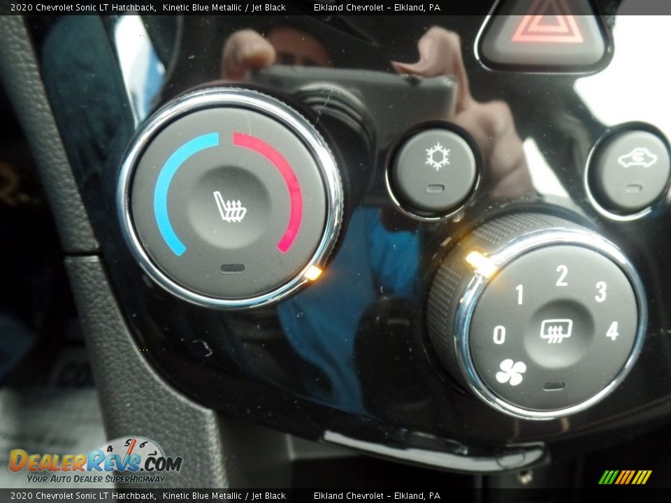 2020 Chevrolet Sonic LT Hatchback Kinetic Blue Metallic / Jet Black Photo #30