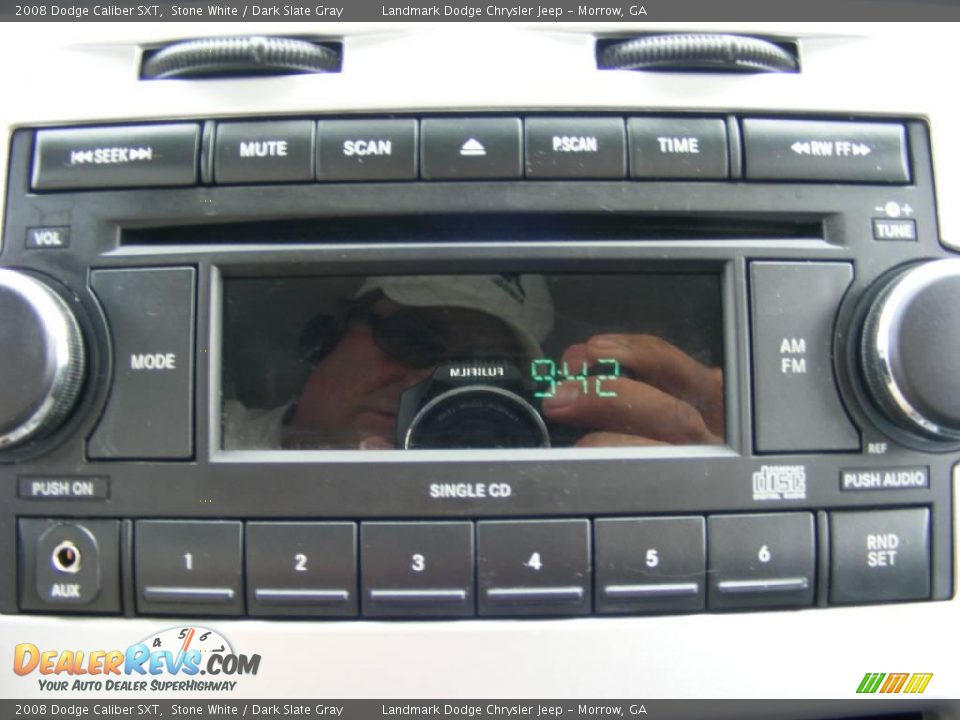 2008 Dodge Caliber SXT Stone White / Dark Slate Gray Photo #25