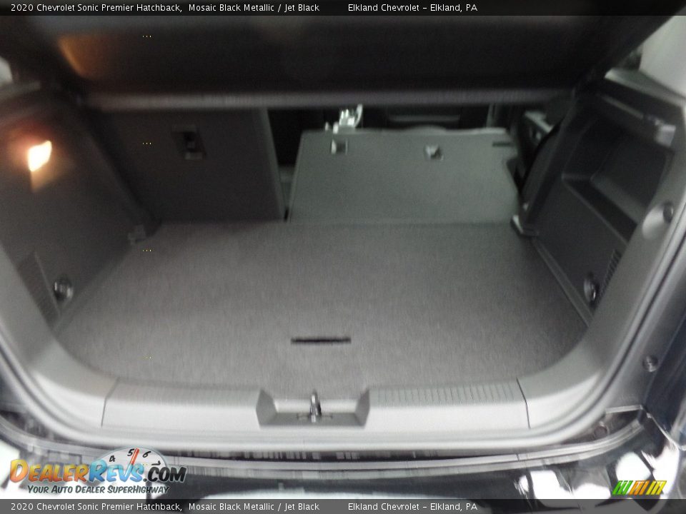 2020 Chevrolet Sonic Premier Hatchback Mosaic Black Metallic / Jet Black Photo #14