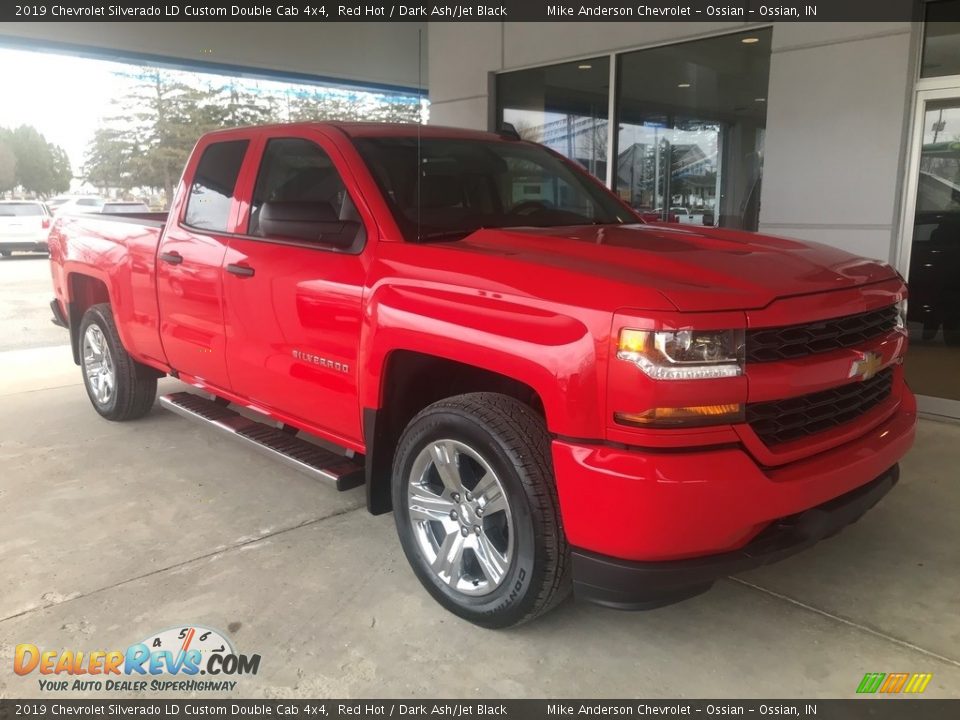 2019 Chevrolet Silverado LD Custom Double Cab 4x4 Red Hot / Dark Ash/Jet Black Photo #1