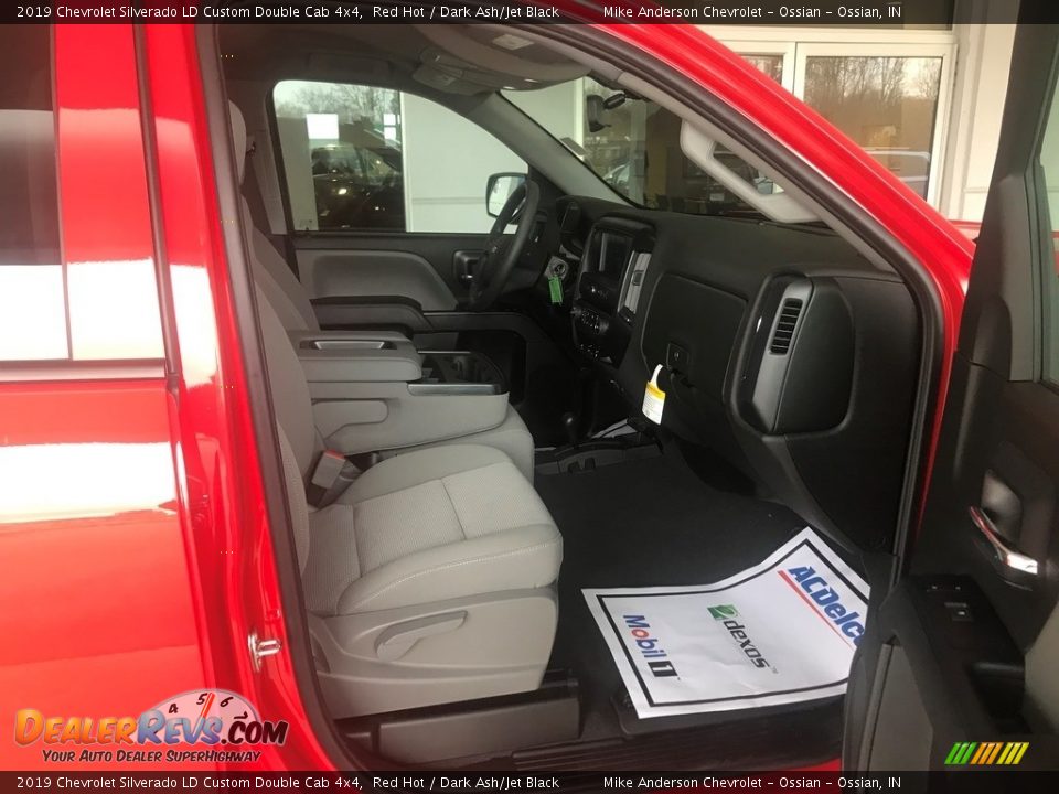 2019 Chevrolet Silverado LD Custom Double Cab 4x4 Red Hot / Dark Ash/Jet Black Photo #13