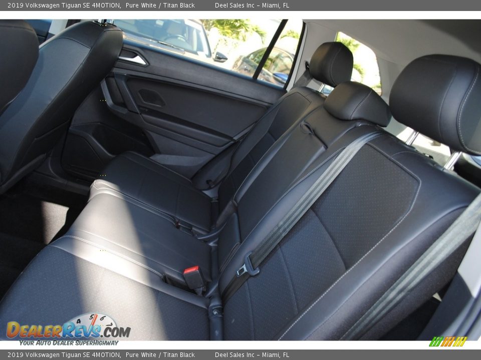 2019 Volkswagen Tiguan SE 4MOTION Pure White / Titan Black Photo #12