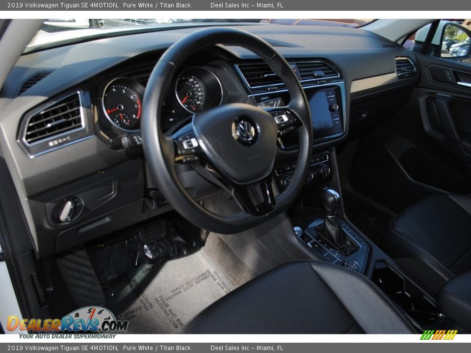 2019 Volkswagen Tiguan SE 4MOTION Pure White / Titan Black Photo #16