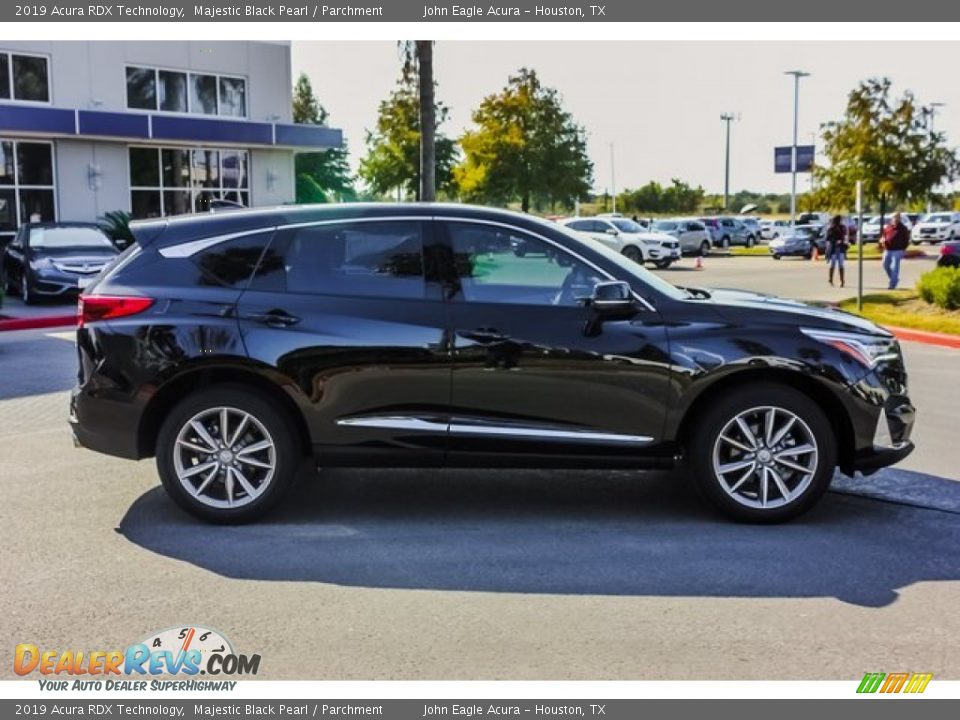 2019 Acura RDX Technology Majestic Black Pearl / Parchment Photo #8