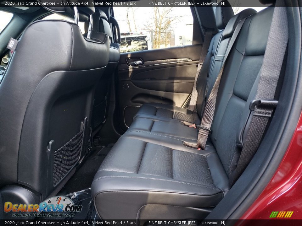 Rear Seat of 2020 Jeep Grand Cherokee High Altitude 4x4 Photo #6