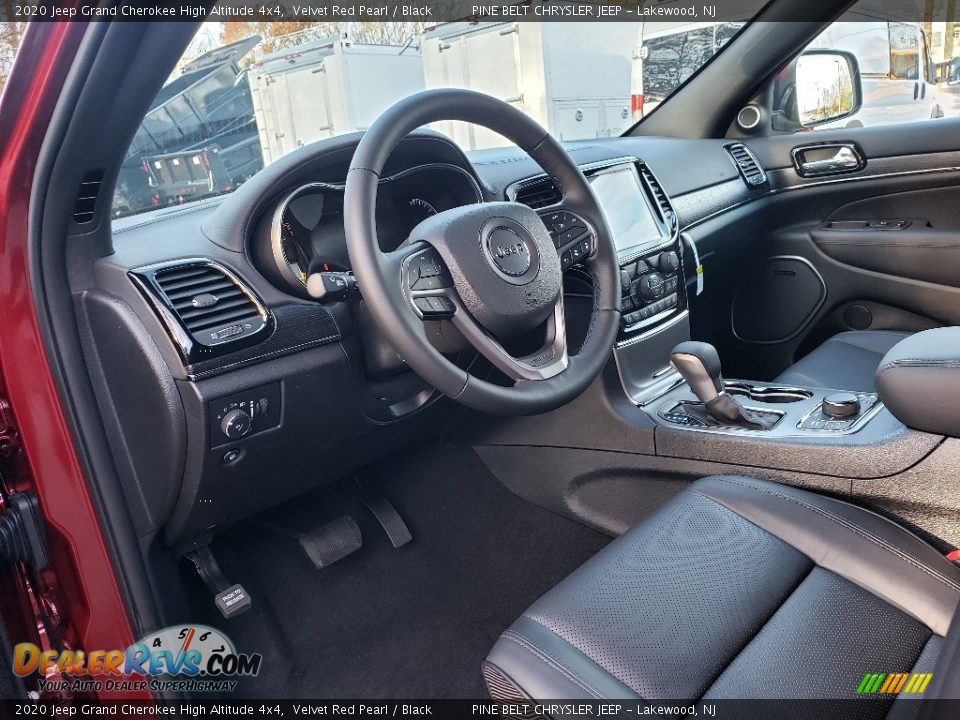 Front Seat of 2020 Jeep Grand Cherokee High Altitude 4x4 Photo #7
