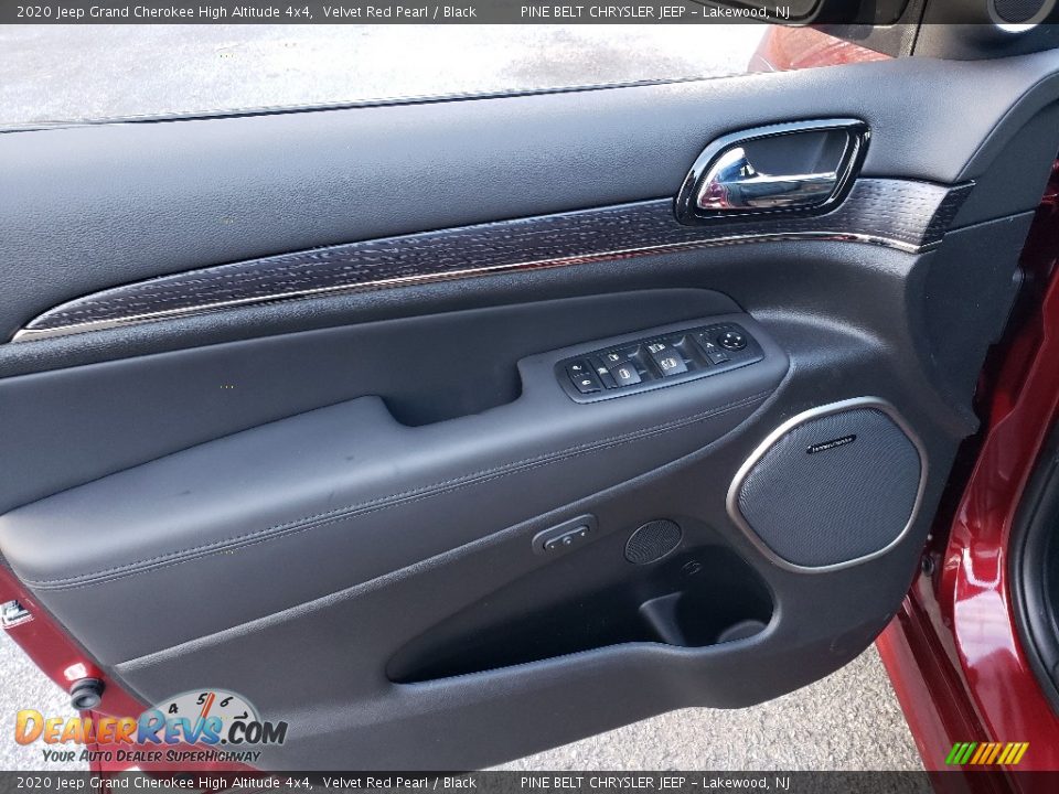 Door Panel of 2020 Jeep Grand Cherokee High Altitude 4x4 Photo #8