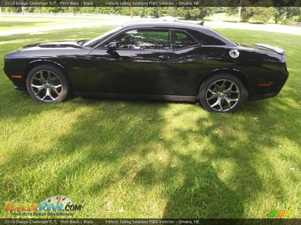 2018 Dodge Challenger R/T Pitch Black / Black Photo #10