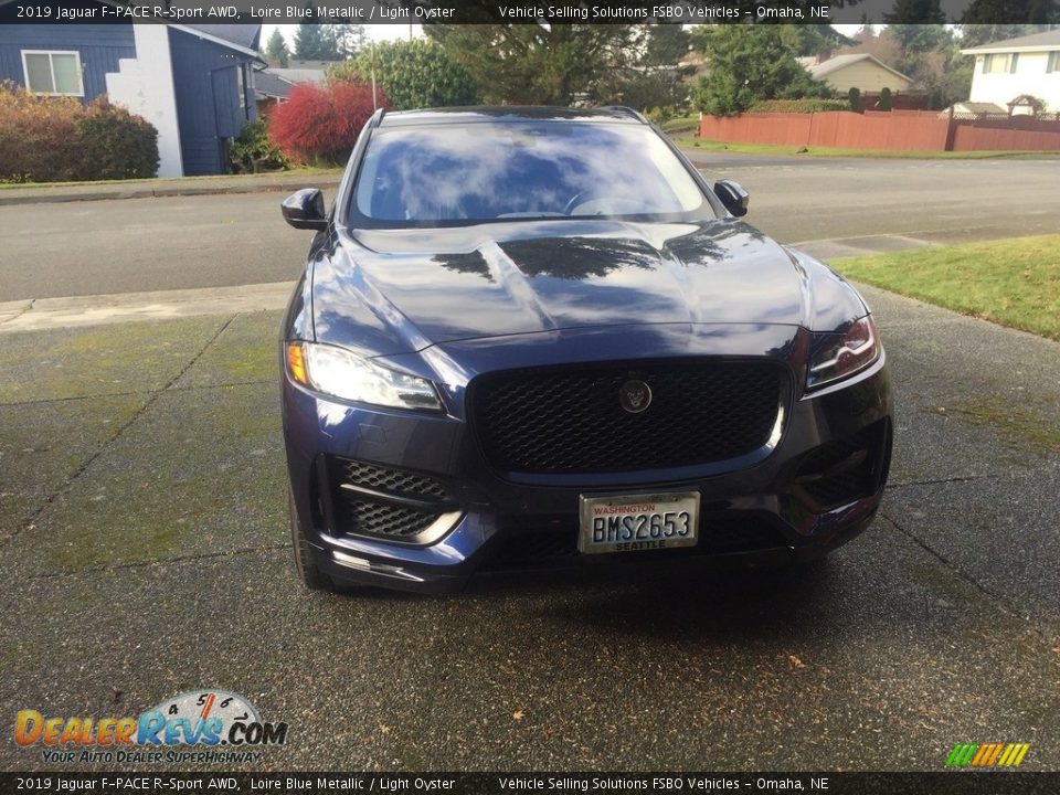 2019 Jaguar F-PACE R-Sport AWD Loire Blue Metallic / Light Oyster Photo #17