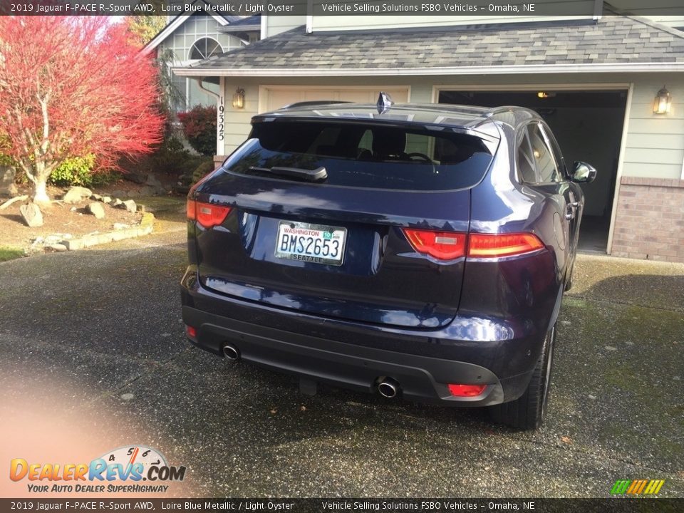 2019 Jaguar F-PACE R-Sport AWD Loire Blue Metallic / Light Oyster Photo #18