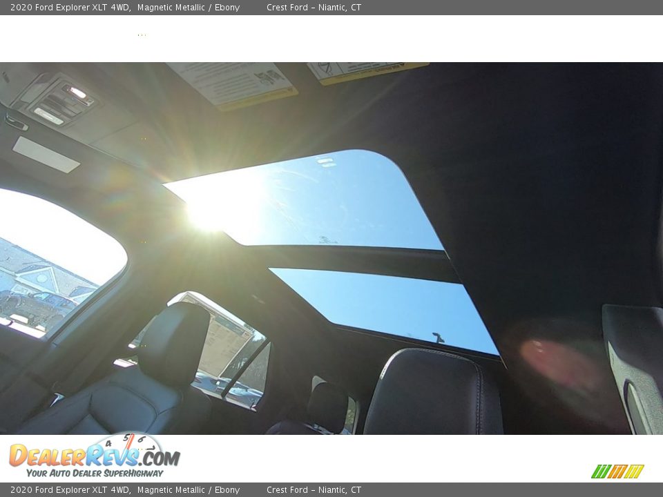 2020 Ford Explorer XLT 4WD Magnetic Metallic / Ebony Photo #17