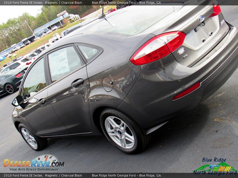 2019 Ford Fiesta SE Sedan Magnetic / Charcoal Black Photo #31