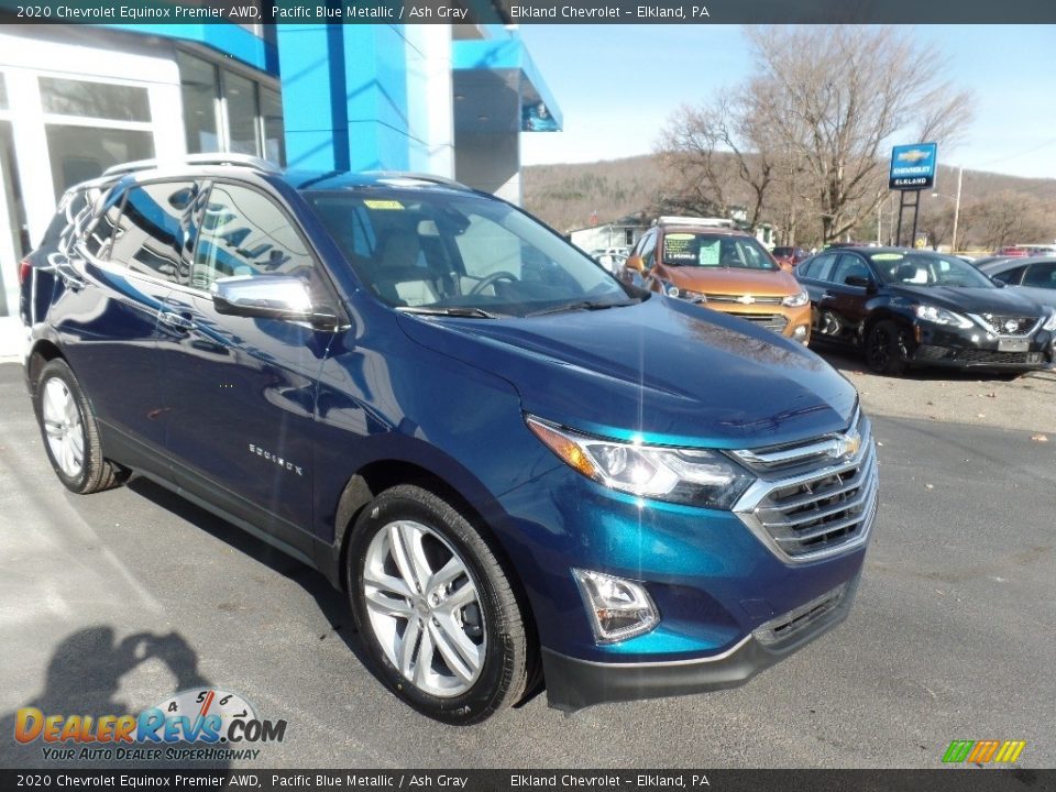 Front 3/4 View of 2020 Chevrolet Equinox Premier AWD Photo #1