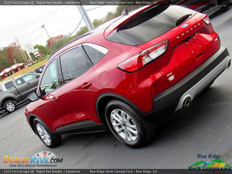 2020 Ford Escape SE Rapid Red Metallic / Sandstone Photo #32