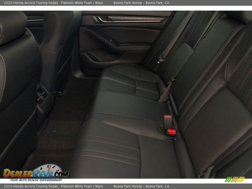 2020 Honda Accord Touring Sedan Platinum White Pearl / Black Photo #20